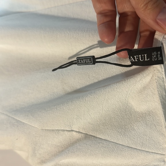 White Cotton Mini Dress w Tie Shoulders - Picture 3 of 4